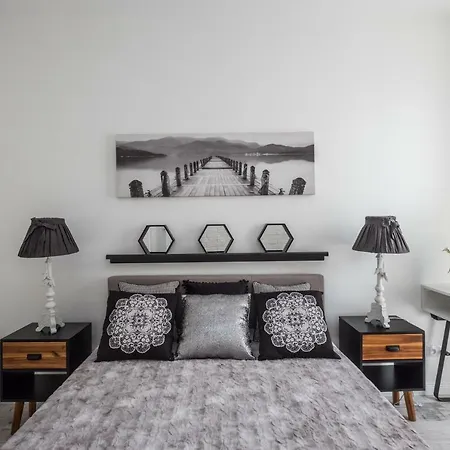 Good Time Business Center Apartment Warsaw